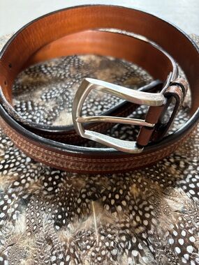 Johnson and Murphy men’s leather belt